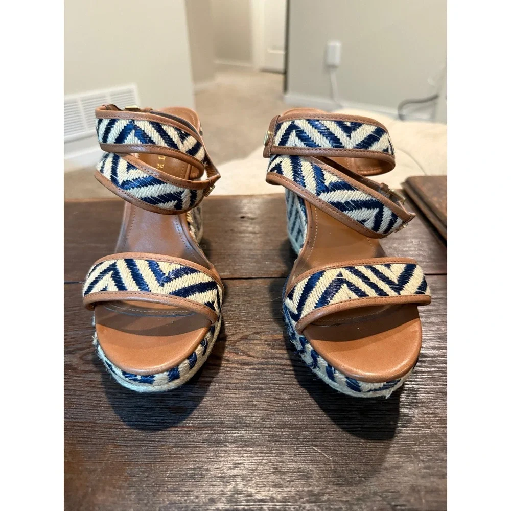 Ivanka Trump‎ Womens Blue White Chevron Espadrille Wedge Sandals Brown 6.5